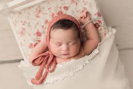 How to make your newborn baby photo shoot special?